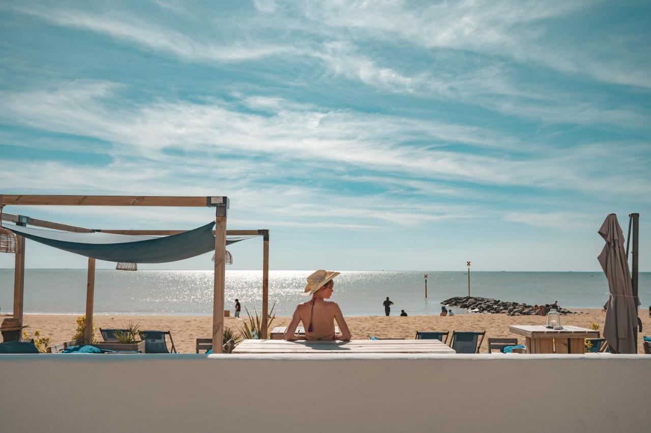 Hôtel Le Rivage vue sur mer - LOGIS - Châtelaillon-plage Châtelaillon-Plage Exterior foto